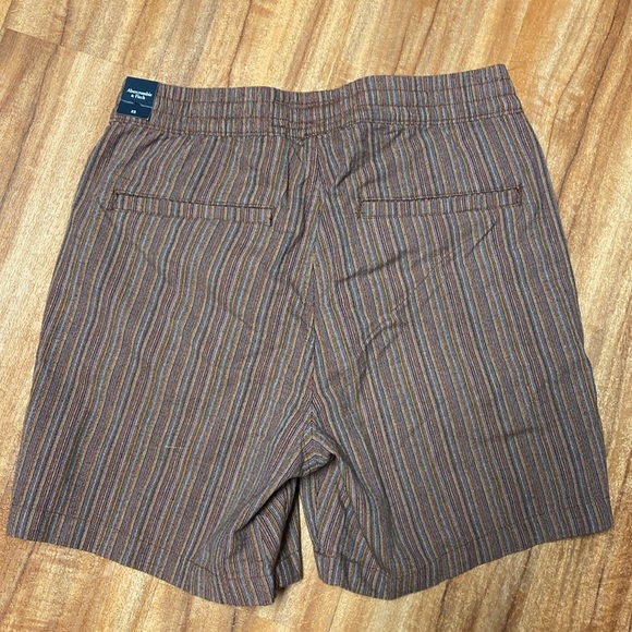 NWT abercrombie & fitch textured pull on short - Picture 4 of 6